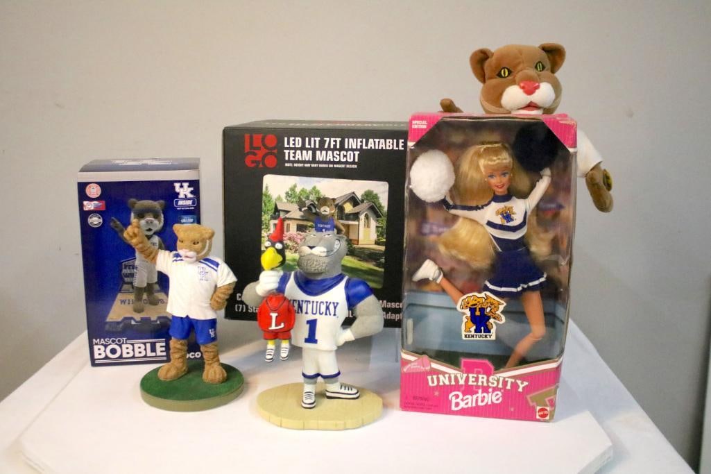 Kentucky Wildcats Football Heroes & Mascot Figure Group (1 of 11)