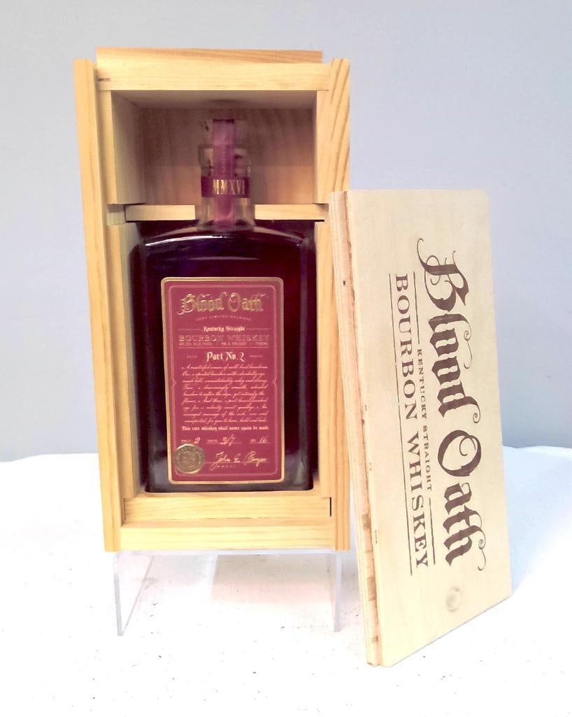 Blood Oath Pact No. 2 Kentucky Straight Bourbon Whiskey (2016): Blood Oath Pact No. 2 Kentucky Straight Bourbon Whiskey (2016) with presentation case Kentucky straight bourbon whiskey, Blood Oath Pact No. 2, very limited release, 2016, 750 ml, 49.3% alc./vol.