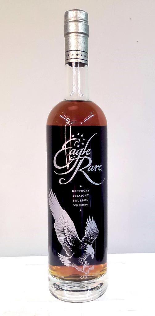 2019 Eagle Rare 10 Year Kentucky Straight Bourbon Whiskey (1 of 6)