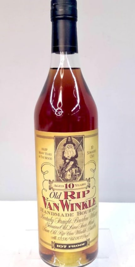 2015 - Old Rip Van Winkle Handmade 10 Year Old Bourbon: Old Rip Van Winkle Handmade 10 Year Old Bourbon (2015)Produced by Buffalo Trace Distillery, Frankfort, Kentucky; Kentucky Straight Bourbon Whiskey identified as Old Rip Van Winkle 10 Year Old, aged 10