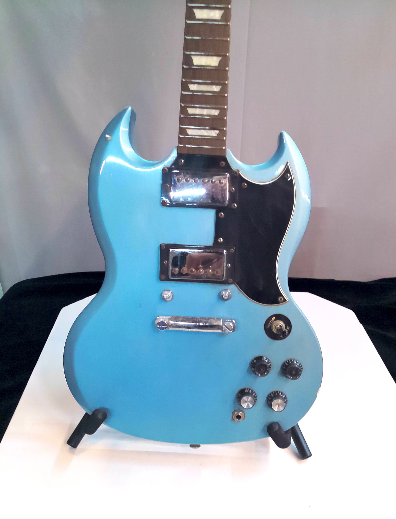 Gibson SG-Style Electric Guitar - 3