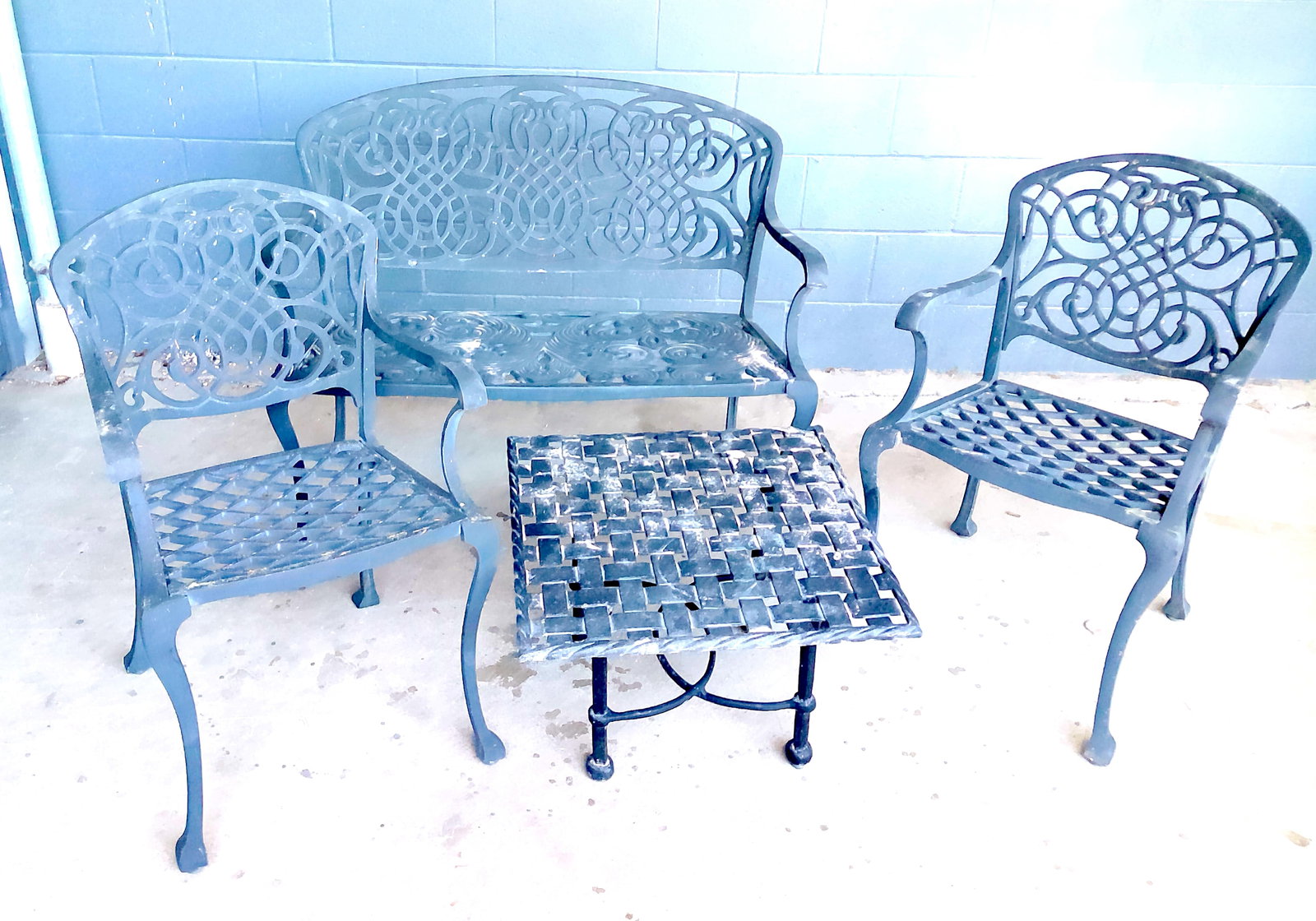 Four-Piece Cast Aluminum Patio Seating Set with Square Table (1 of 5)