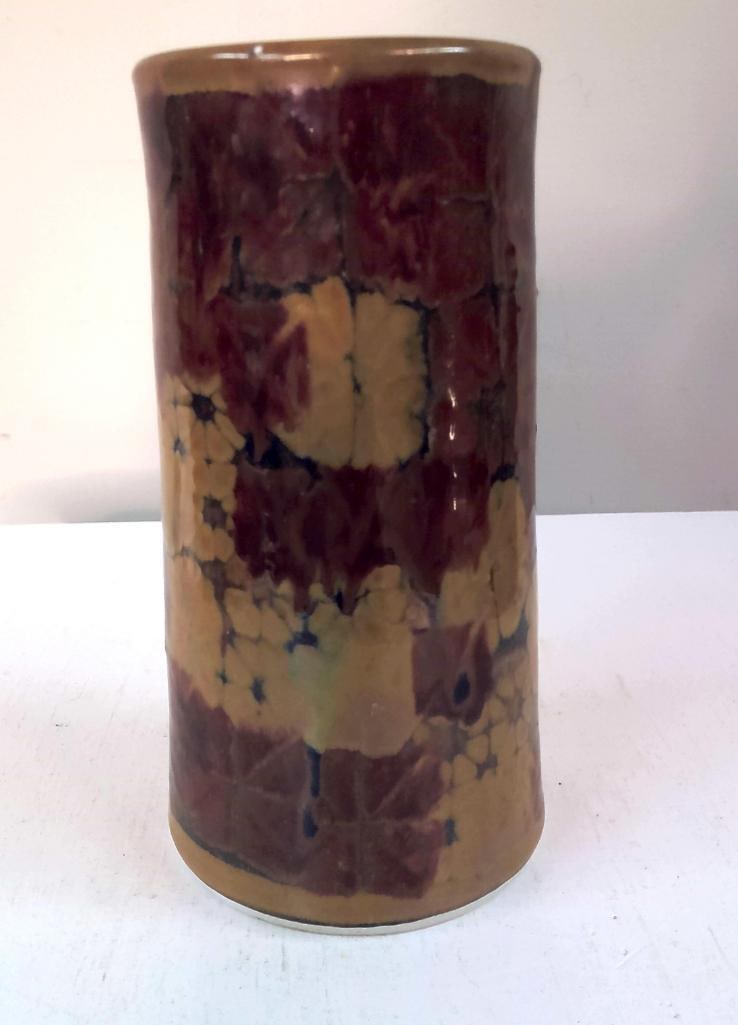 Apple Lane Studio Pottery Floral Vase (1 of 5)