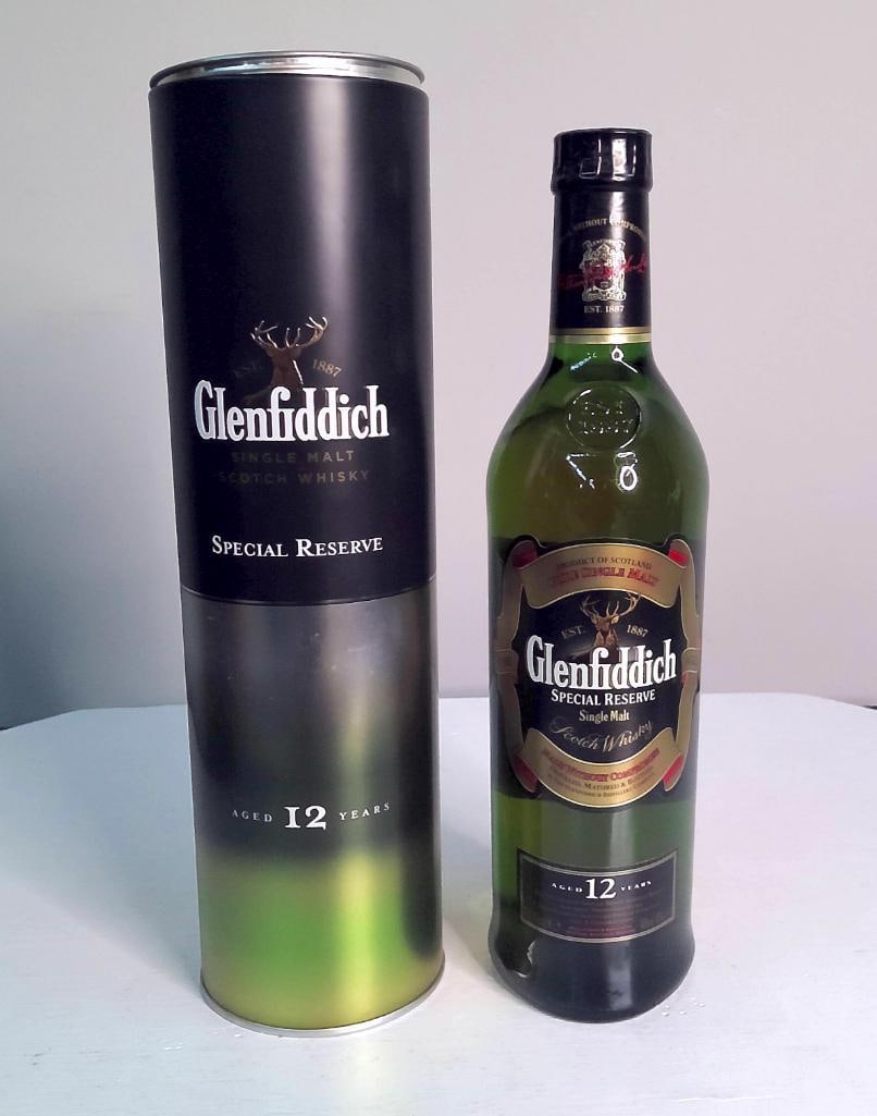 Glenfiddich 12-Year-Old Special Reserve Single Malt Scotch Whisky, (1 of 8)