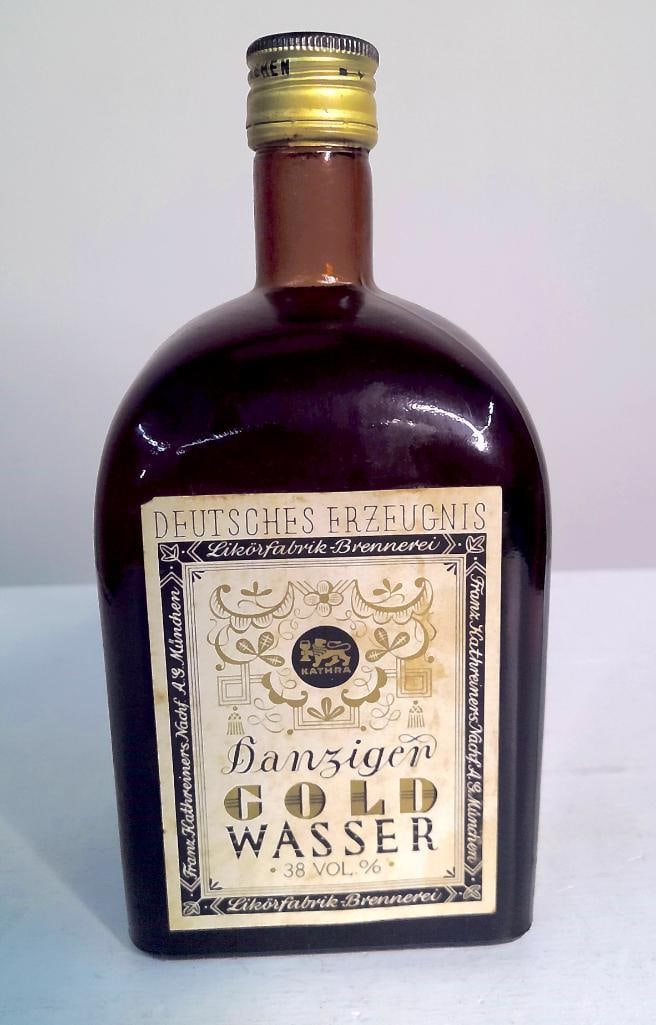 Danziger Goldwasser Herbal Liqueur, 0.7L (1 of 6)