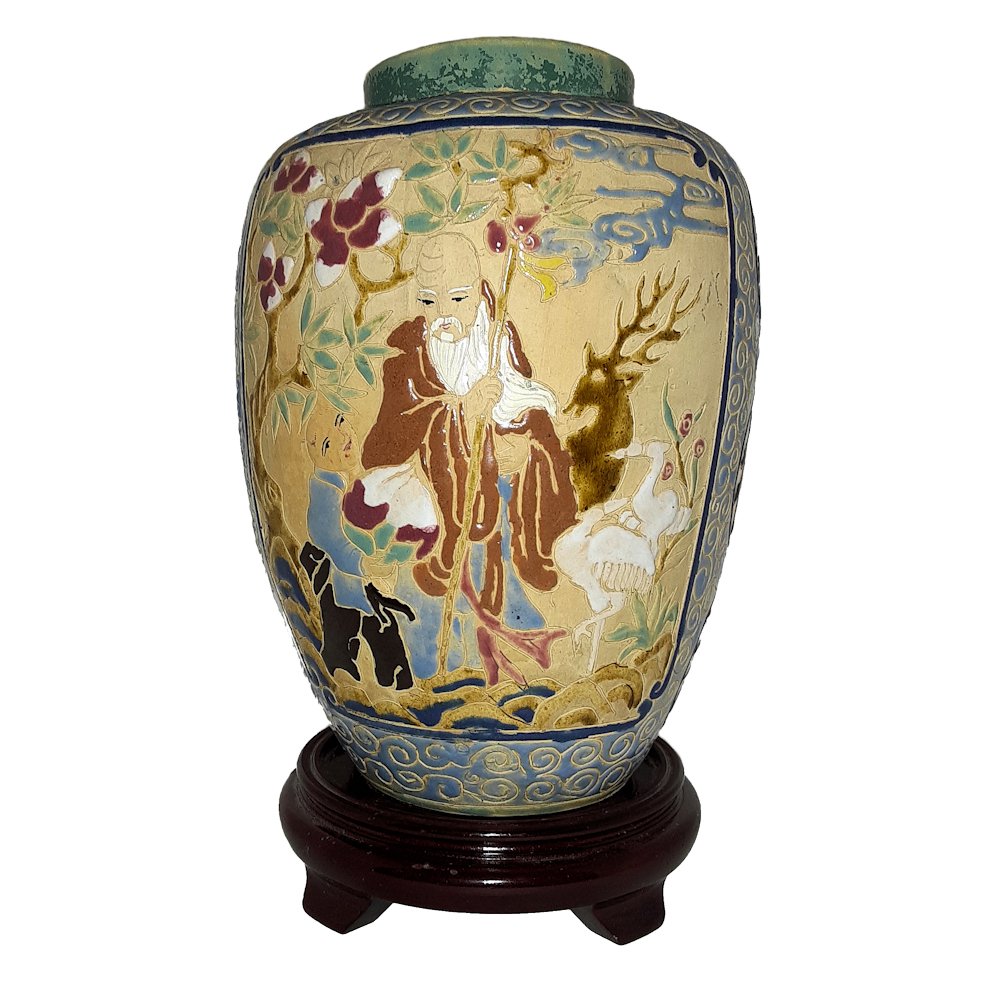 VIETNAMESE POTTERY VASE FEATURING THE TAOIST IMMORTAL: A SUPERB VIETNAMESE POTTERY VASE FEATURING THE TAOIST IMMORTAL SHOULAO.Vietnam shares its land borders with China to the North. The ancient Vietnamese nation, which was centered on the Red River valle
