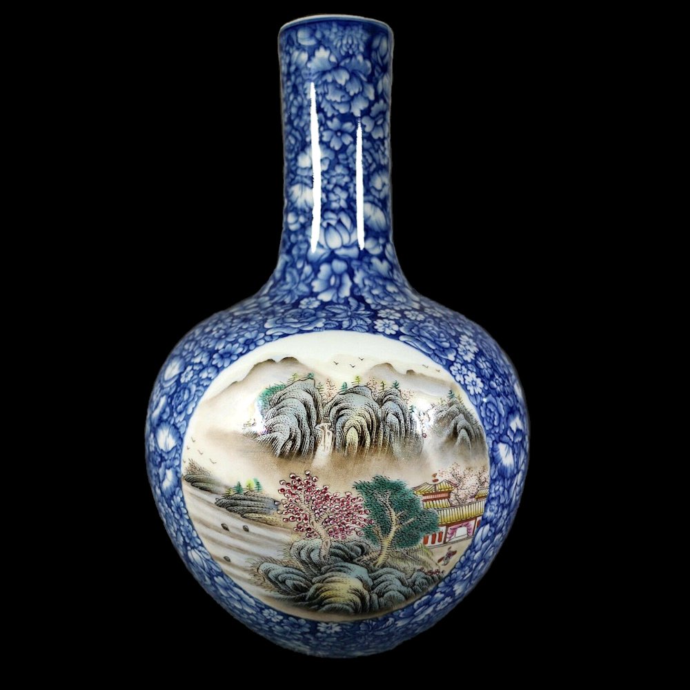 OUTSTANDING VASE  LANDSCAPE FAMILLE ROSE DAOGUANG (1 of 8)