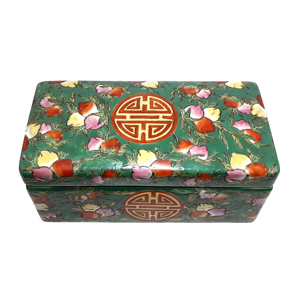 FAMILLE ROSE PEACHES PATTERN PORCELAIN BOX (1 of 7)