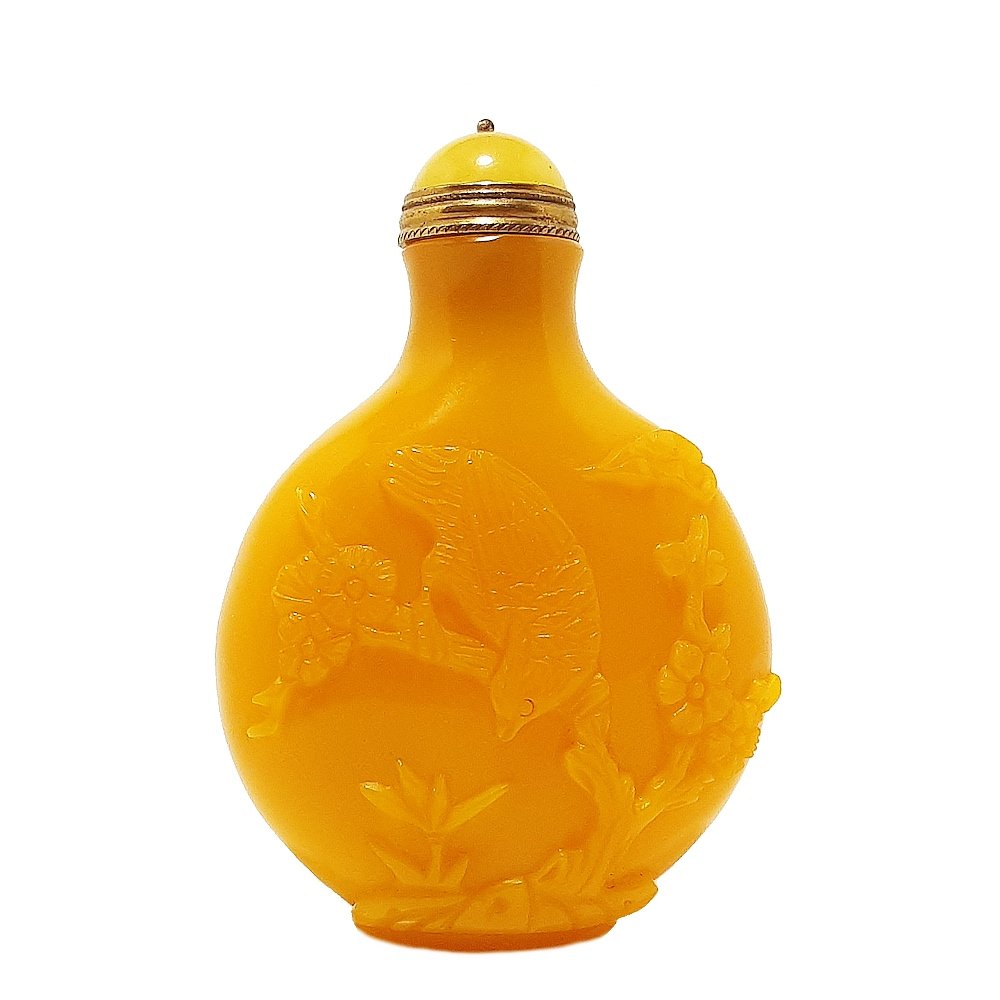 IMPERIAL YELLOW GLASS SNUFF BOTTLE BIRDS (1 of 6)