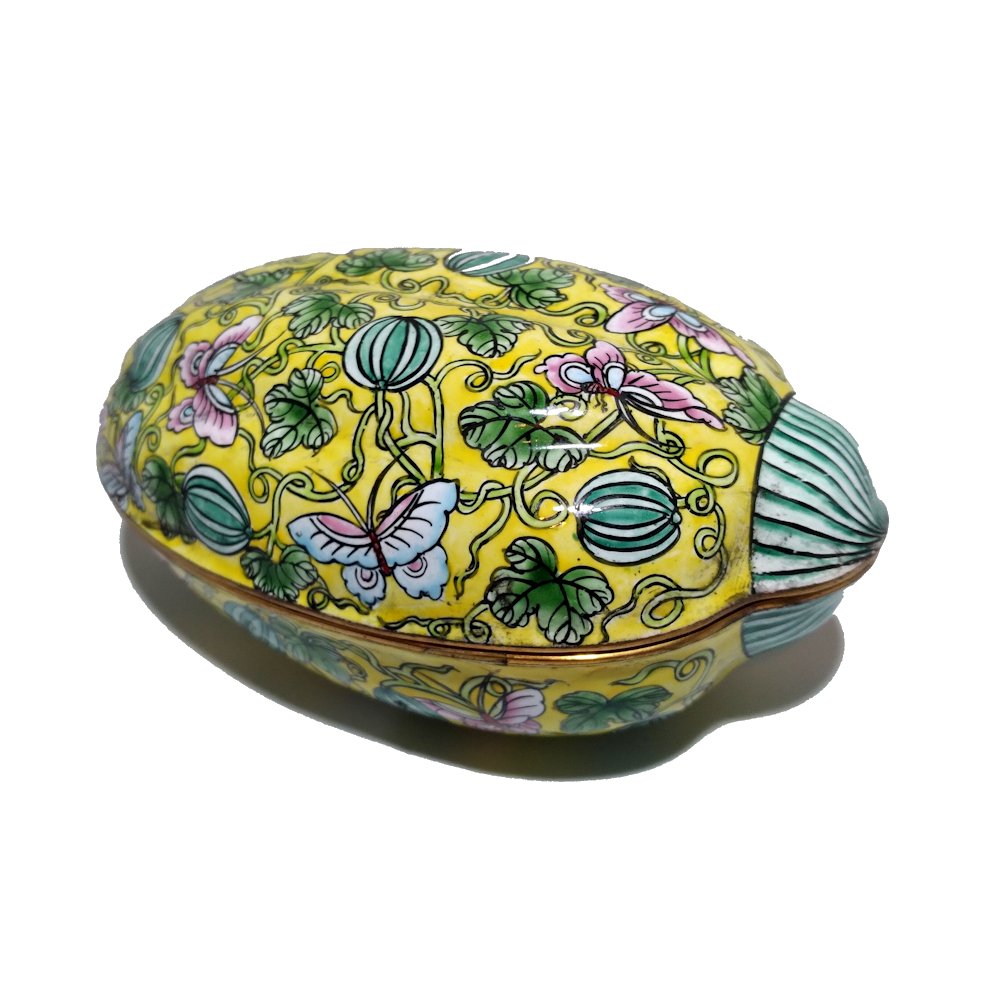 EXQUISITE VINTAGE CHINESE ENAMELED MELLON BOX (1 of 8)