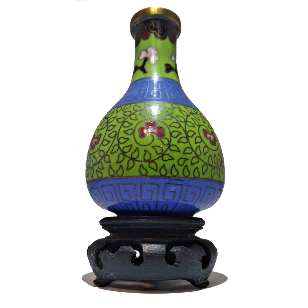 19TH CENTURY MING REVIVAL SMALL CLOISONNE VASE (1 of 5)