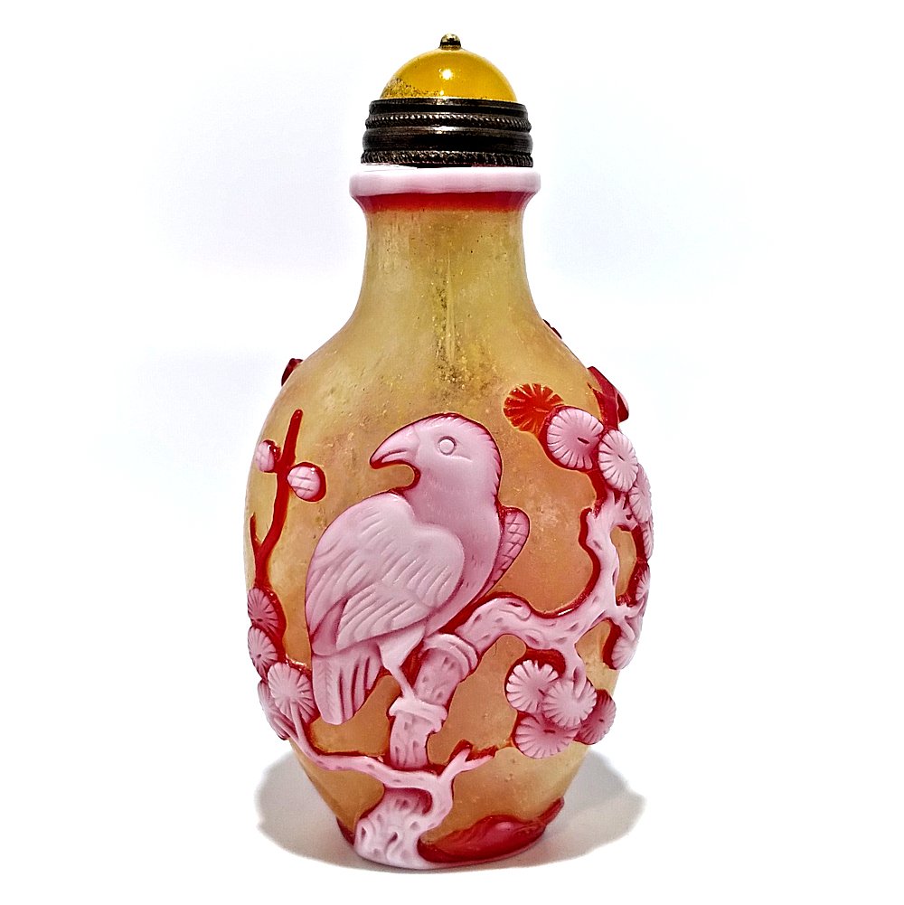 PEKING GLASS OVERLAY SNUFF BOTTLE EAGLE PINE TREE (1 of 7)