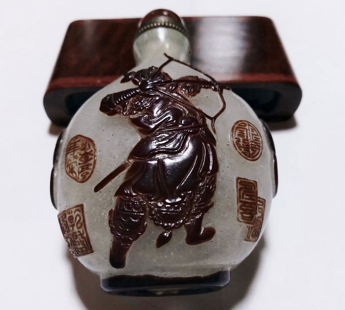 IMPORTANT SNUFF BOTTLE SIGNED INSCRIBED DATED 18TH C (1 of 13)