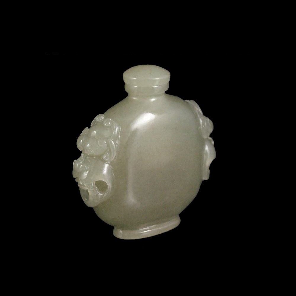 SUPERB CHINESE HETIAN JADE SNUFF BOTTLE QING 19TH C (1 of 7)