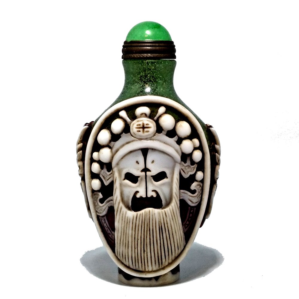 RARE AND SUPERB PEKING GLASS SNUFF BOTTLE OPERA MASK (1 of 8)