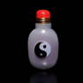 A VERY FINE CARVED AGATE SNUFF BOTTLE YIN YANG