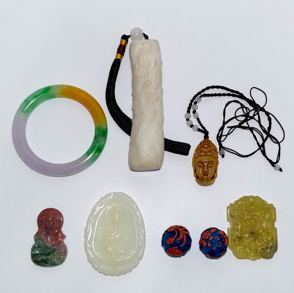 8 CHINESE  JEWELRY, ITEMS, CARVINGS   AGATE DZI (1 of 6)