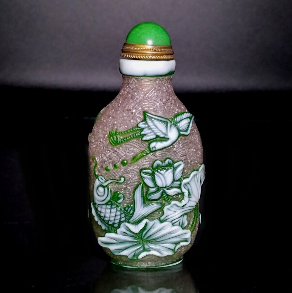 Chinese overlay glass snuff bottle floral fish stork (1 of 8)
