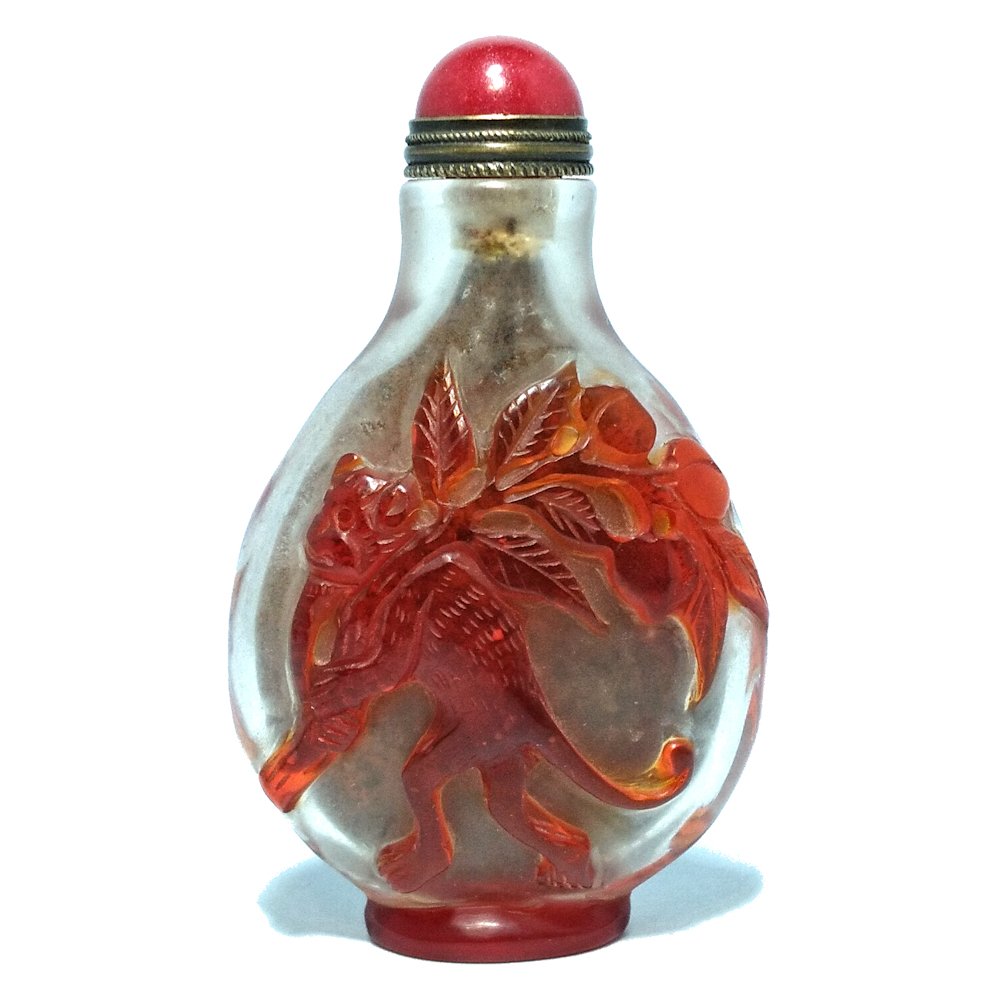 RED PEKING GLASS SNUFF BOTTLE, MONKEY PEACHES BAT (1 of 9)