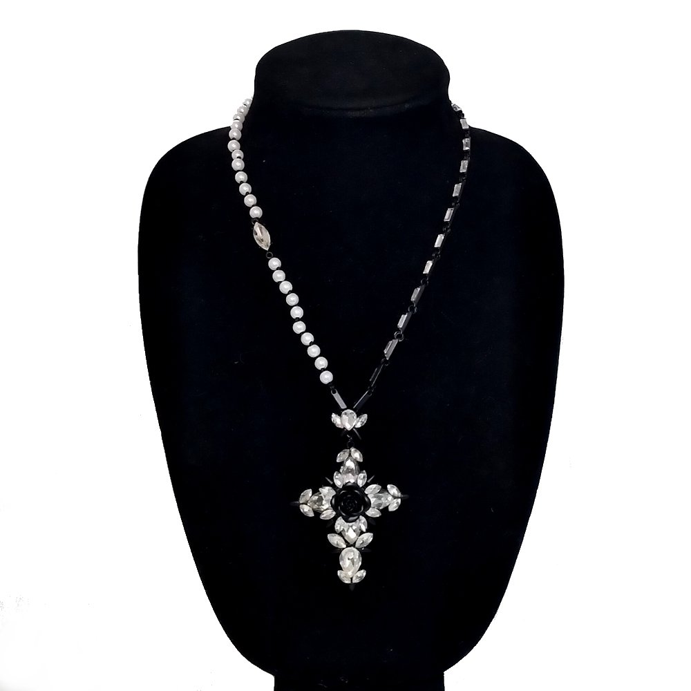 Erickson beamon deals diamond necklace