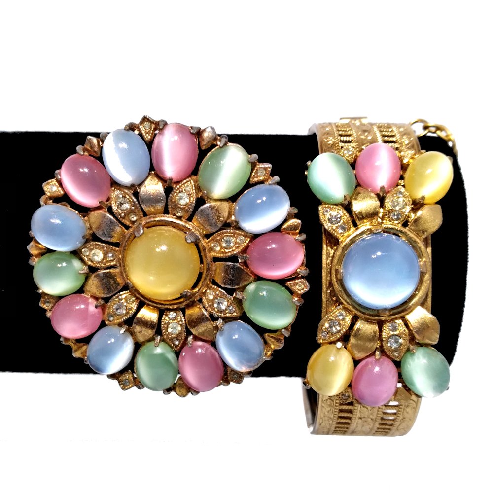 BEAUTIFUL VINTAGE CZECH BROOCH BRACELET SET (1 of 11)