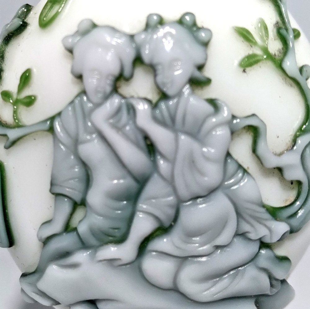 RARE SIGNED CHINESE GLASS OVERLAY SNUFF BOTTLE BEAUTIES STORK PRUNUS (1 of 12)