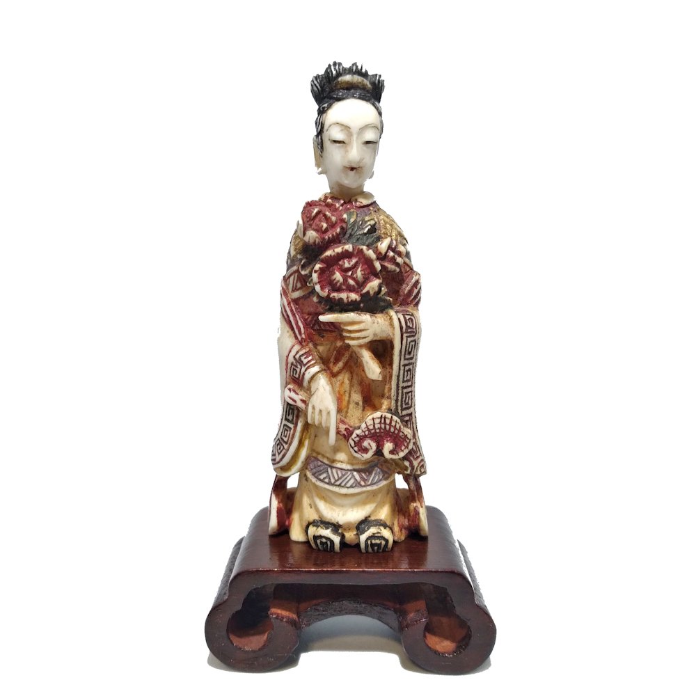 ANTIQUE CHINESE CARVED POLYCHROME SNUFF BOTTLE EMPERESS (1 of 9)