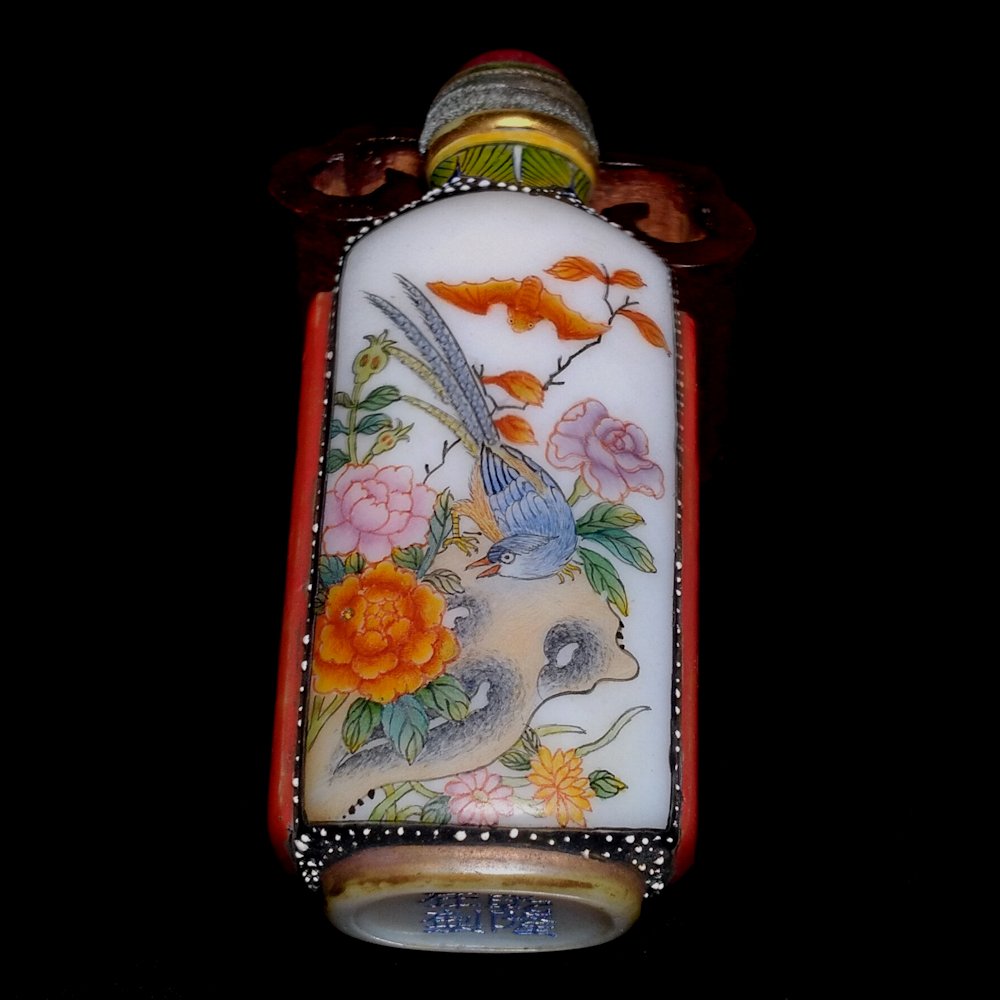 RARE CHINESE ENAMEL GLASS SNUFF BOTTLE BIRDS FLORA (1 of 9)