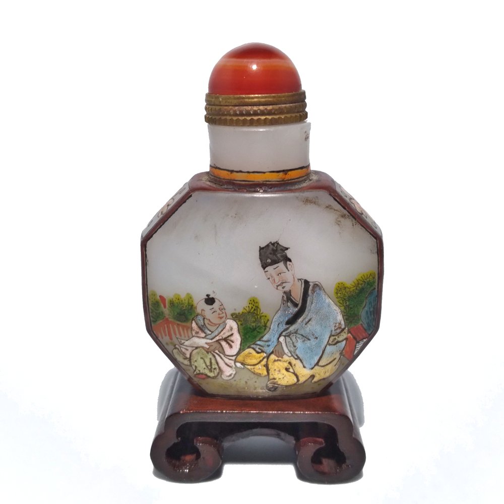 CHINESE  ENAMEL ON GLASS SNUFF BOTTLE SCHOLAR PUPILS (1 of 9)