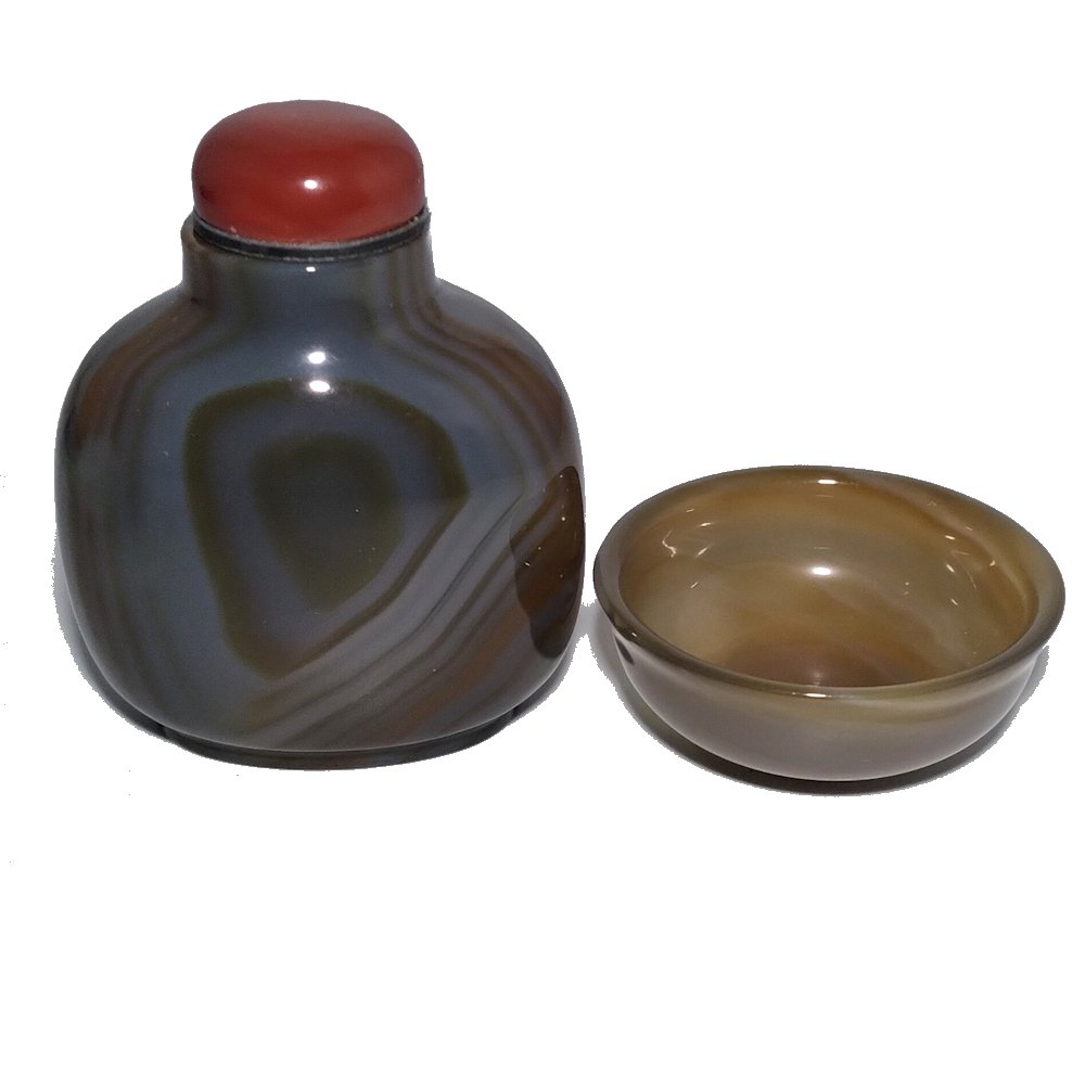 STUNNING BANDED AGATE SNUFF BOTTLE AND SNUFF DISH (1 of 8)