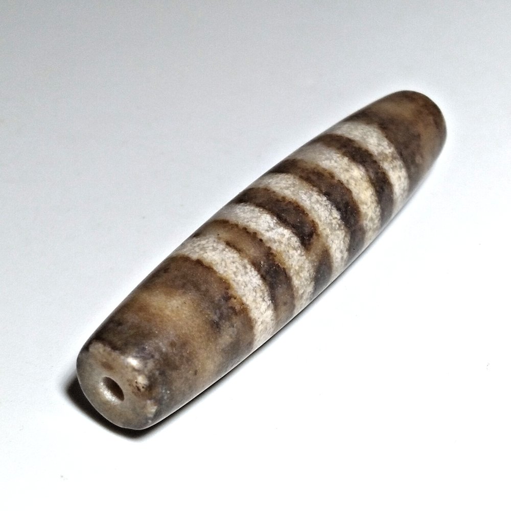 SINO TIBETAN AGATE DZI BEAD STRIPES 58MM (1 of 4)