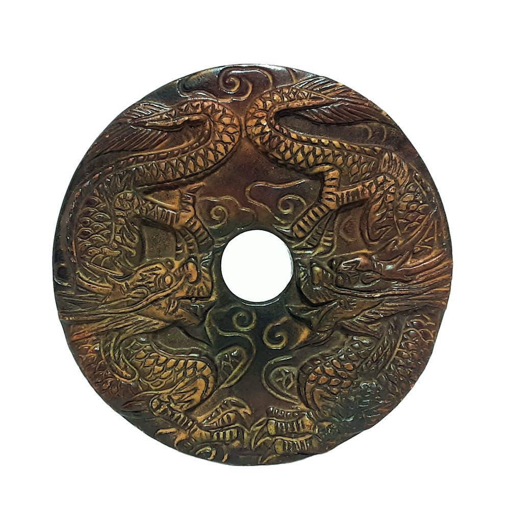 FANTASTIC CHINESE ARCHAISTIC YUBI, JADE BI DISK SONG DRAGONS: IMPRESSIVE CHINESE ARCHAIC YUBI, JADE BI DISK SONG DRAGON. A meticulously carved archaic jade Bi with DRAGONS. Beautiful patina. Measures 9 cm, 3.8 inches in diameter. Weight 153 grams. Provenance: pr