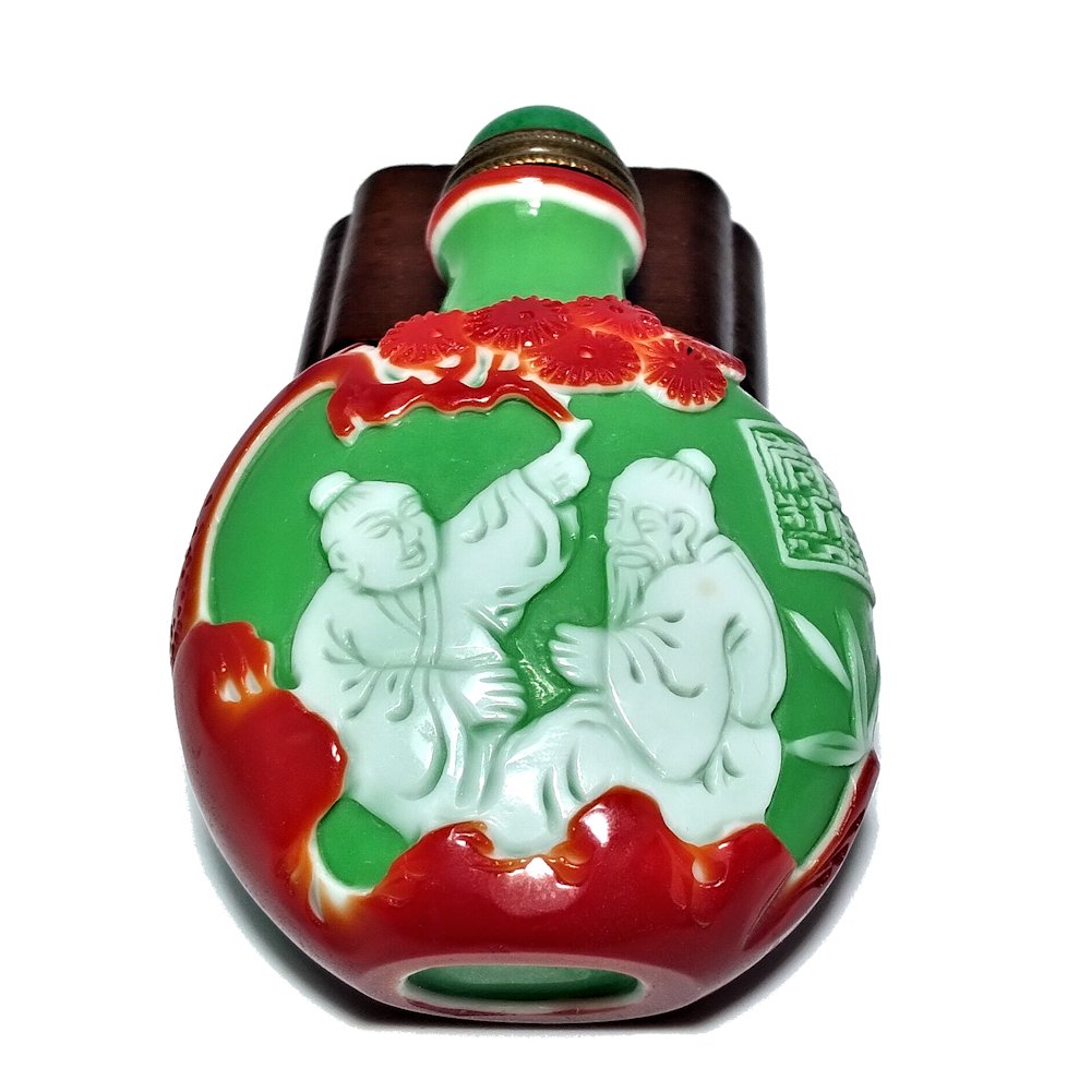 STUNNING PEKING GLASS SNUFF BOTTLE ELDERS PINE TREE (1 of 8)