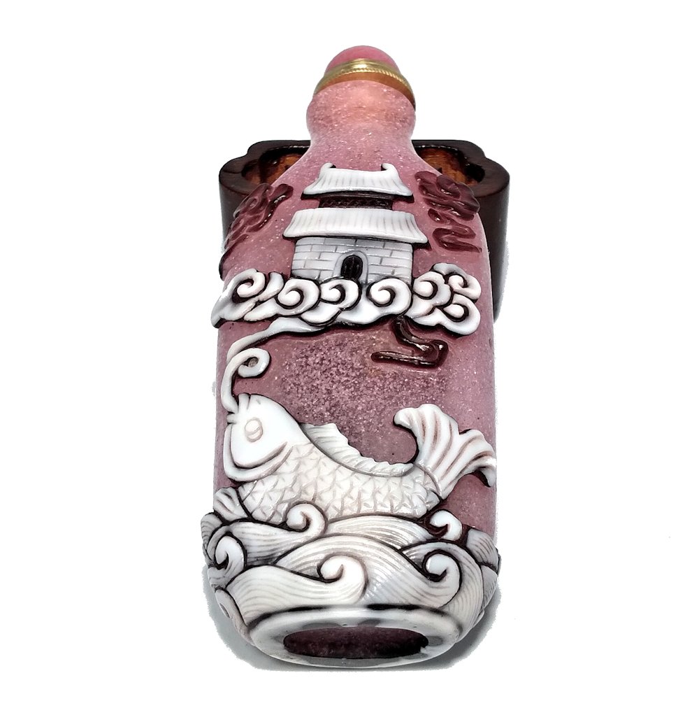 FINE PINK PEKING GLASS SNUFF BOTTLE FISH STORK PAGODA (1 of 8)