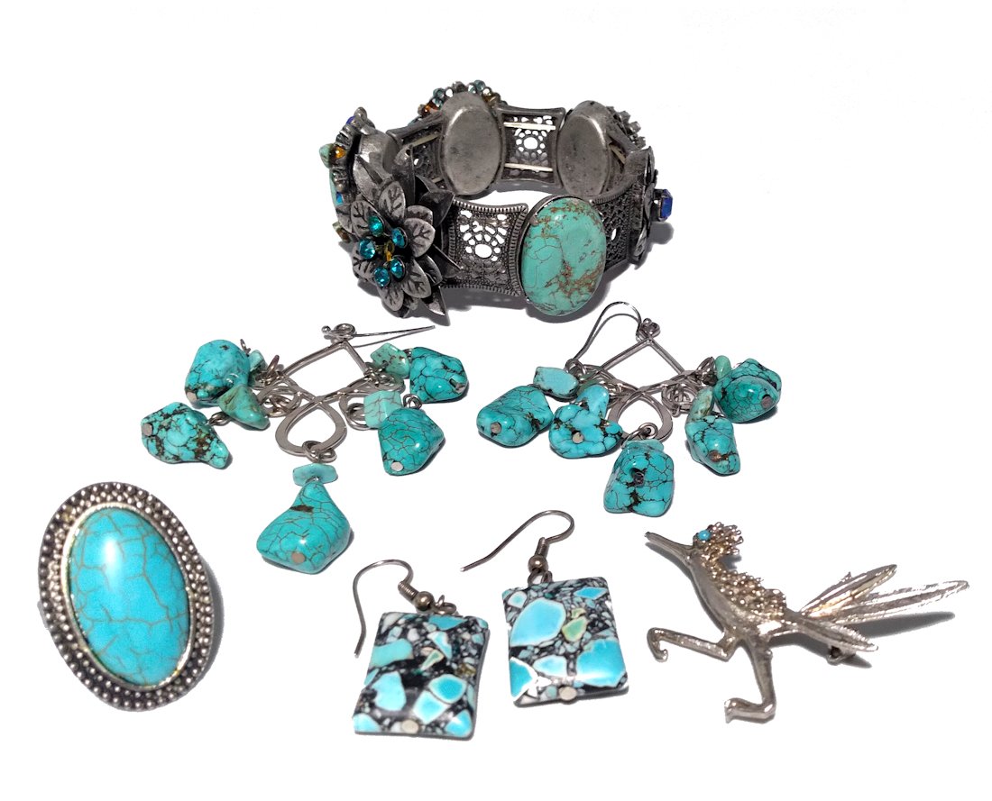 STUNNING  VINTAGE JEWELRY LOT TURQUOISE (1 of 3)