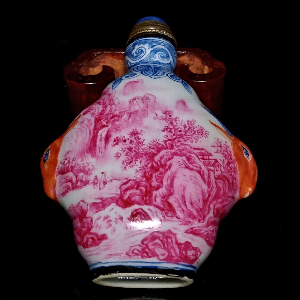 ENAMEL PORCELAIN LANDSCAPE SNUFF BOTTLE QIANLONG (1 of 9)