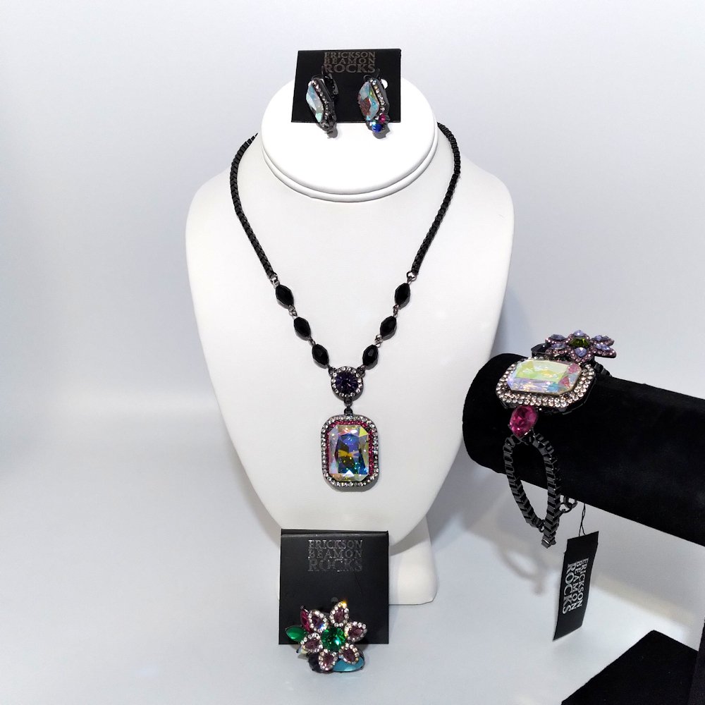 FANTASTIC ERICKSON BEAMON FABULOUS PARURE (1 of 3)