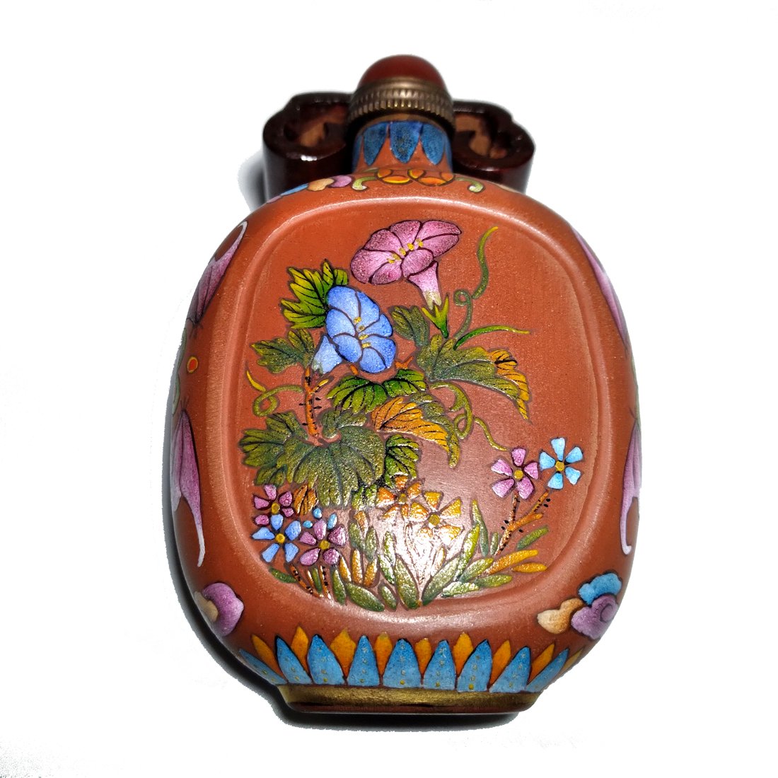 A SUPERB YIXING CLAY ENAMELED SNUFF BOTTLE QIANLONG MARK (1 of 10)