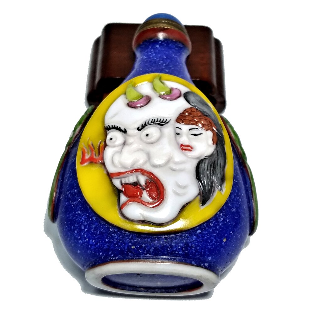 RARE PEKING GLASS SNUFF BOTTLE BUDDHA AND MARA (1 of 8)