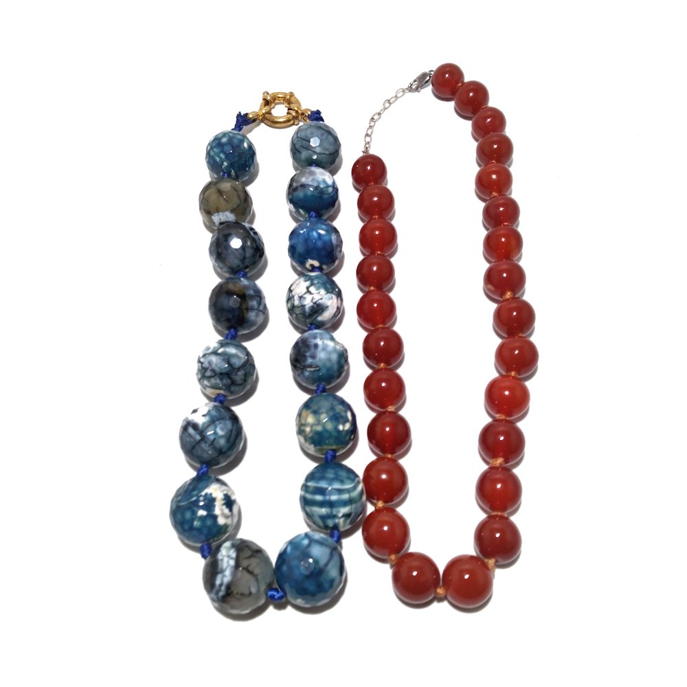 TWO STUNNING NATURAL BEAD NECKLACES CARNELIAN, SODALITE (1 of 5)