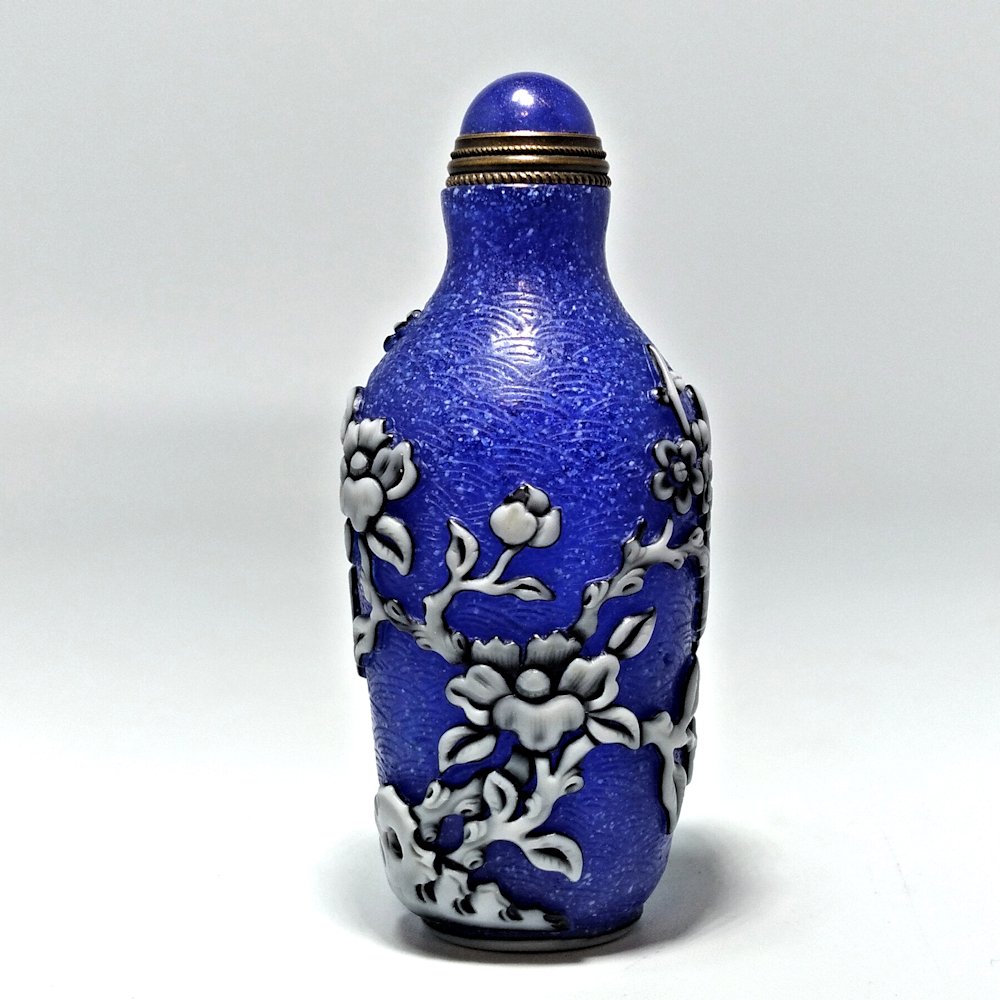 RARE PEKING GLASS SNUFF BOTTLE INSCRIBED, DATED, SIGNED (1 of 7)