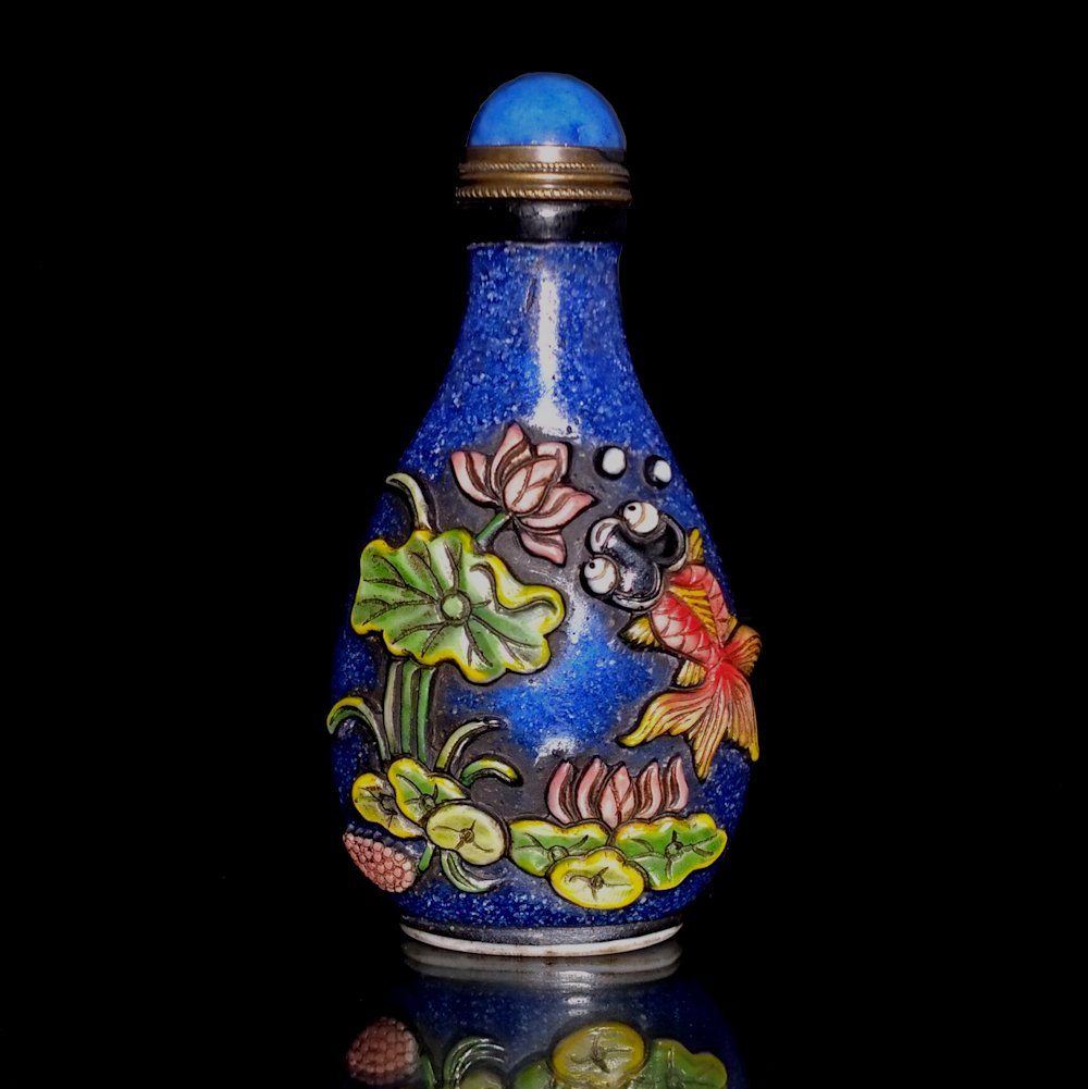 CHINESE CARVED  ENAMELED GLASS SNUFF BOTTLE  KOI, LOTUS (1 of 8)