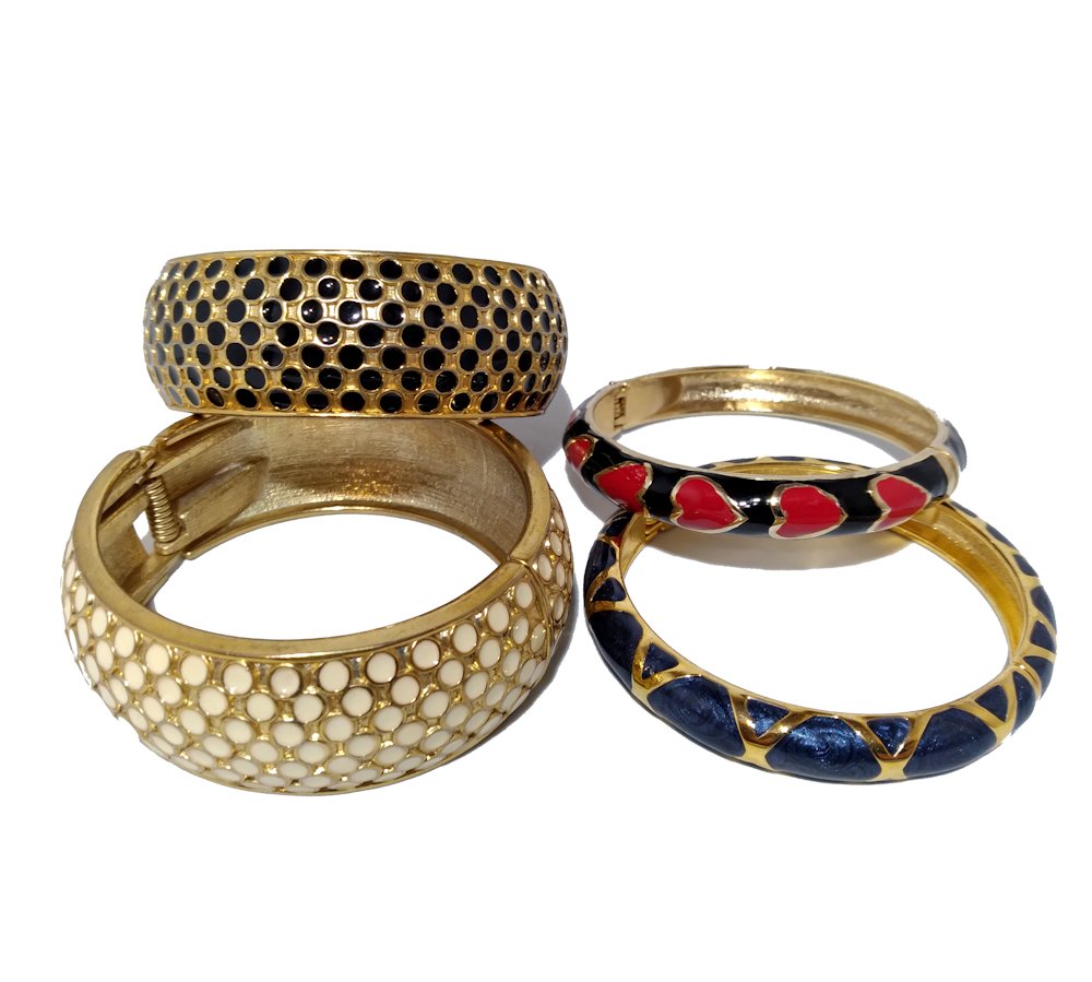 COSTUME JEAWELRY LOT ENAMELED BANGLE BRACELETS (1 of 2)