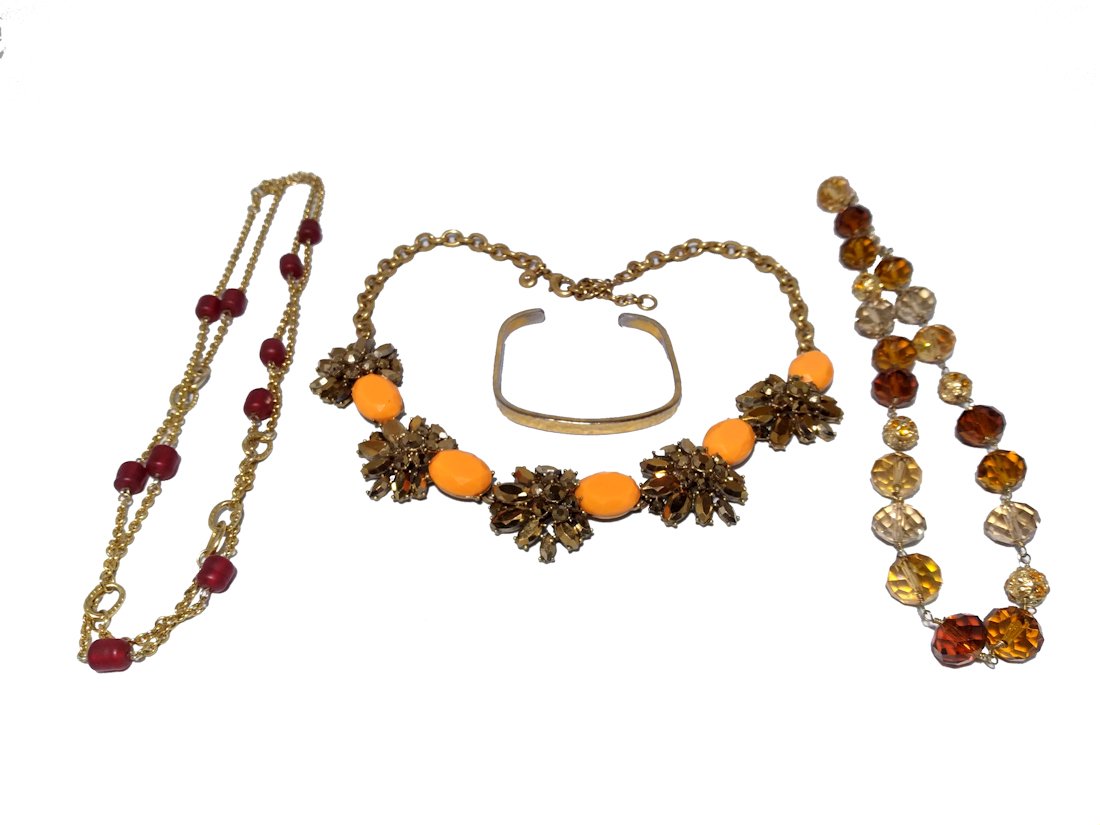 JEWELRY LOT OF 3 NECKLACES AND A BRACELET J CREW AND MORE (1 of 3)