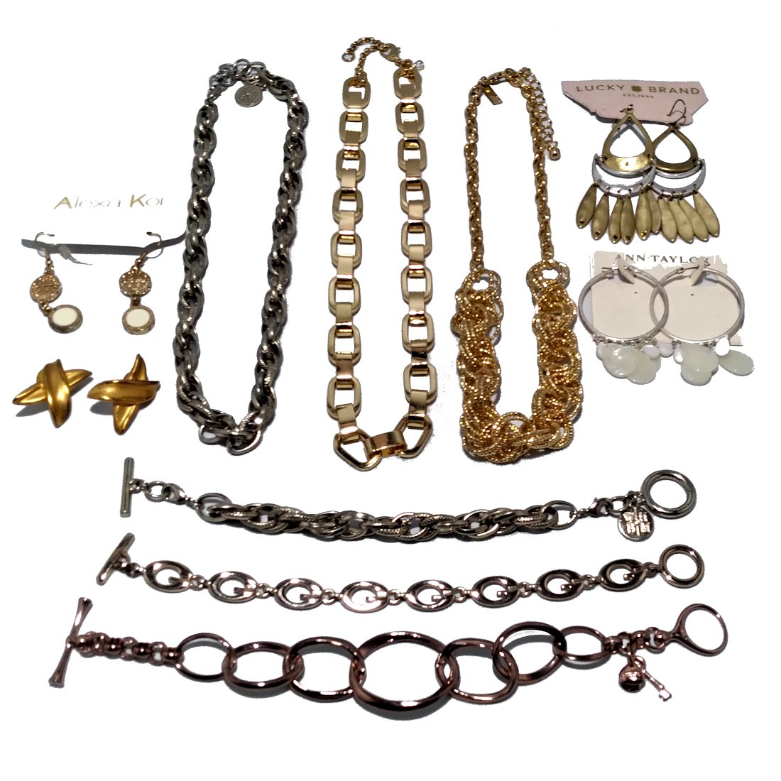 COSTUME JEWELRY LOT 10 PIECES SIGNED FOSSIL, ANN KLEIN, GUESS: THIS LOT FEATURES 3 NECKLACES, 3 BRACELETS AND 4 PAIRS OF EARRINGS ALL SIGNED. SIZE: NECKLACES- INC, EXPRESS AND WHBM 19" WITH EXTENSION EACH. BRACELETS: WHBM- 8" LONG, FOSSIL- 8.5" LONG AND GUESS- 7.