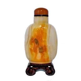 FINE CHINESE CARVED AGATE SNUFF BOTTLE HORSE MOUNTAIN: THIS VERY FINE SNUFF BOTTLE IS CARVED OUT OF NATURAL AGATE. IT DEPICTS A A HORSE AND A MOUNTAIN. THE STOPPER IS AGATE, WITH A NATURAL SPOON. THE BOTTLE IS 3.1 INCHES TALL. STANDS ARE FOR DISPLAY ONLY,