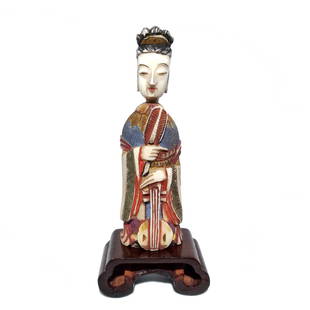 ANTIQUE CHINESE CARVED POLYCHROME SNUFF BOTTLE EMPERESS 18-19TH CENTURY: THE ANTIQUE BOTTLE CIRCA 18-19TH CENTURY, FEATURING AN EMPERESS IT IS CARVED AND POLICHROMED. THE BOTTLE IS 3 INCHES TALL. THIS BOTTLE IS NOT AVAILABLE FOR INTERNATIONAL SHIPPING. STANDS ARE FOR