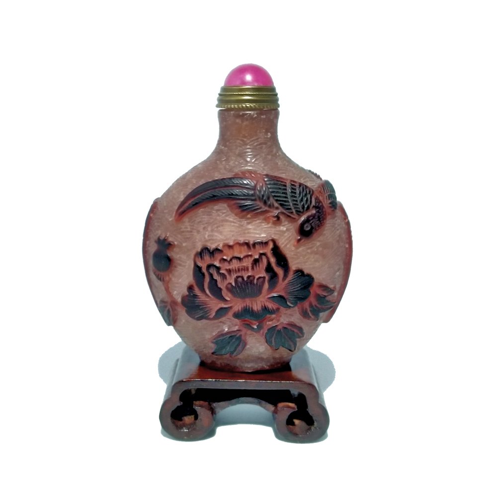 CHINESE PEKING GLASS SNUFF BOTTLE PEONIES BIRDS POMEGRANATES  QIANLONG MARK (1 of 7)