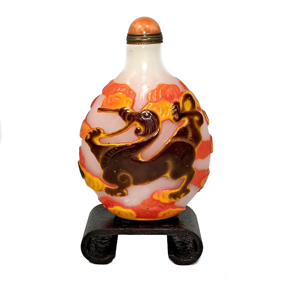 A RARE CHINESE PEKING GLASS SNUFF BOTTLE DRAGON 4 LAYERS (1 of 9)