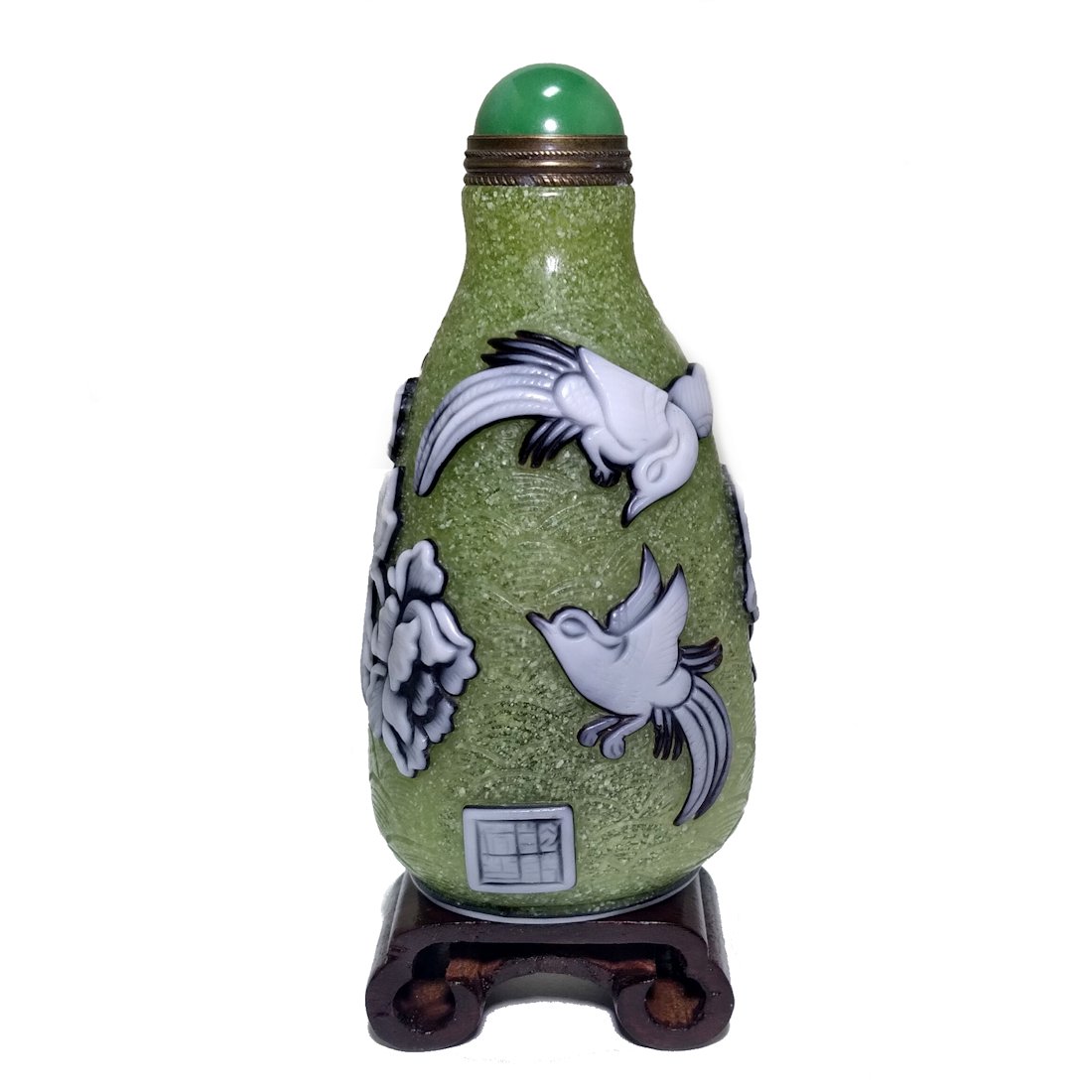 SUPERB CHINESE PEKING GLASS SNUFF BOTTLE BIRDS PEONIES QIANLONG SEAL (1 of 8)
